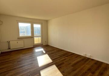 Wohnung Zwickau Neuplanitz - 4 Zimmer, 85 m&sup2;, 449&euro; | Angebot:22043018
