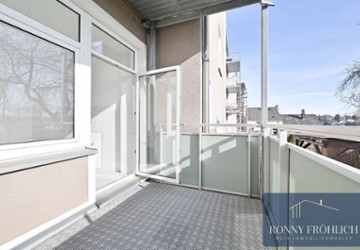 Wohnung Reichenbach im Vogtland - 3 Zimmer, 70 m&sup2;, 435&euro; | Angebot:27281843