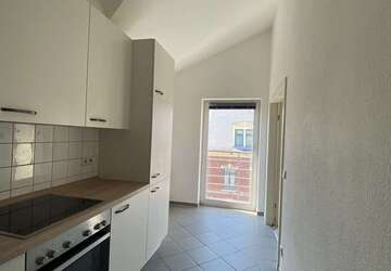 Wohnung Zwickau Mitte-West - 1 Zimmer, 55 m&sup2;, 360&euro; | Angebot:27018130