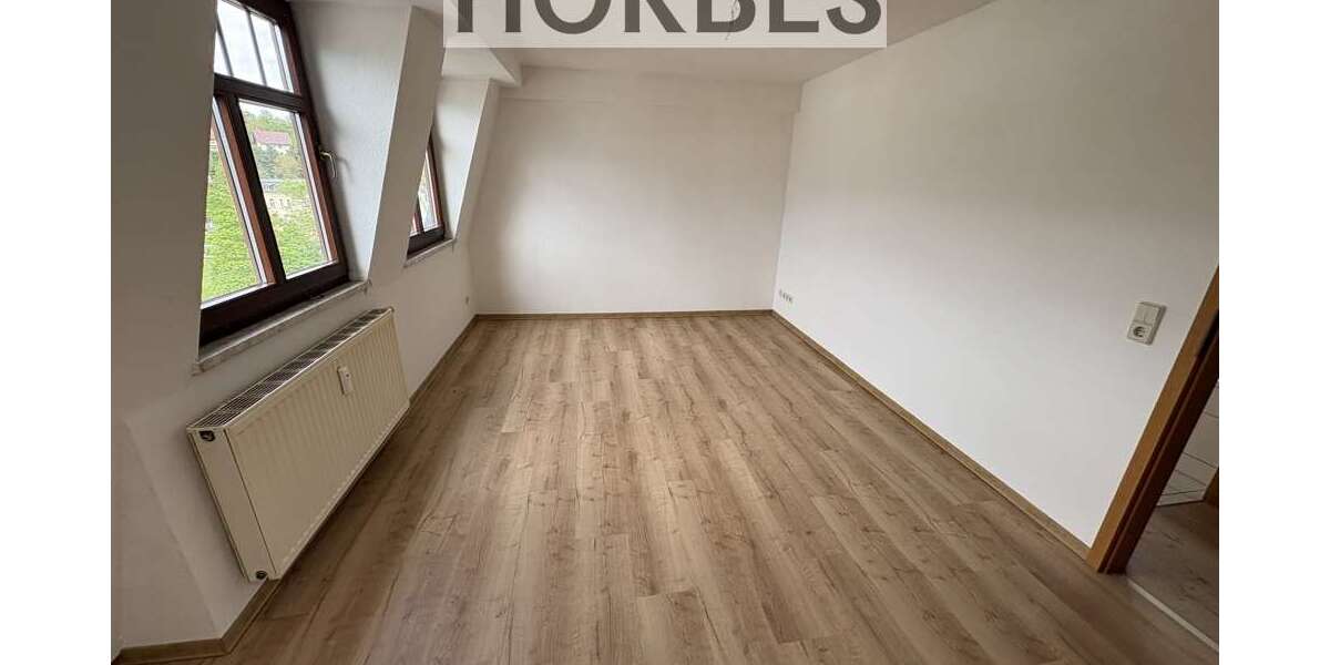 Etagenwohnung Meerane - 2 Zimmer, 46 m&sup2;, 300&euro; | Angebot:26940111