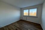 Etagenwohnung Zwickau Neuplanitz - 4 Zimmer, 85 m&sup2;, 449&euro; | Angebot:22043018