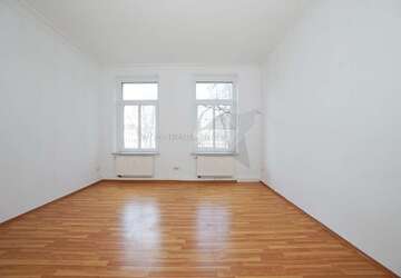 Wohnung Zwickau Mitte-West - 2 Zimmer, 60 m&sup2;, 360&euro; | Angebot:25699314