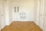 Etagenwohnung Zwickau - 3 Zimmer, 151 m&sup2;, 1.150&euro; | Angebot:22591272