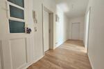 Dachgeschoßwohnung Aue-Bad Schlema Bad Schlema - 3 Zimmer, 78 m&sup2;, 389&euro; | Angebot:26645174