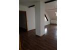 Dachgeschoßwohnung Glauchau - 4 Zimmer, 125 m&sup2;, 575&euro; | Angebot:25790173