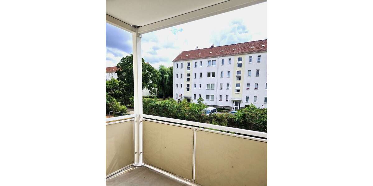 Etagenwohnung Glauchau - 3 Zimmer, 56 m&sup2;, 400&euro; | Angebot:26994552
