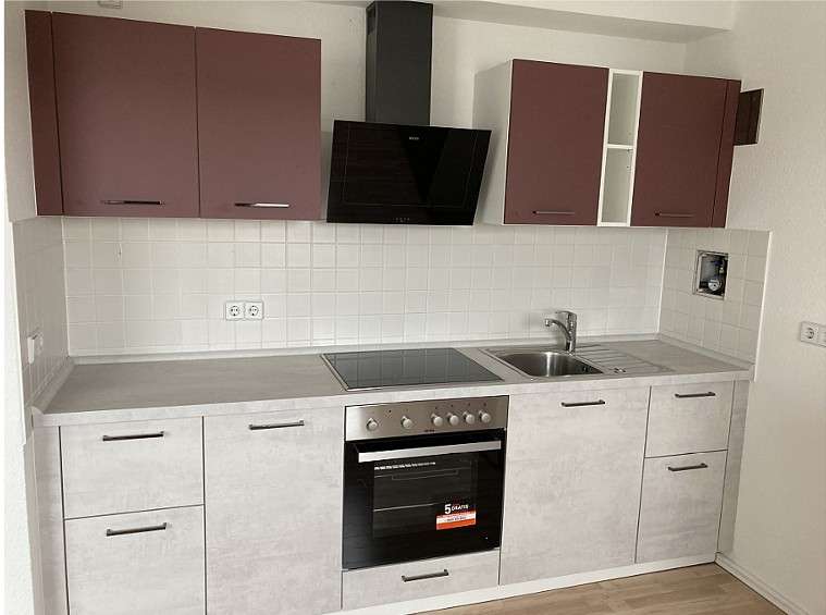 Etagenwohnung Zwickau Innenstadt - 2 Zimmer, 47 m&sup2;, 303&euro; | Angebot:27357604