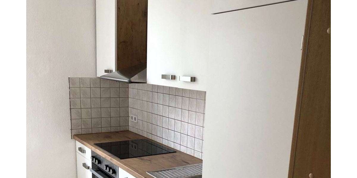 Etagenwohnung Zwickau Brand - 3 Zimmer, 63 m&sup2;, 400&euro; | Angebot:26626156