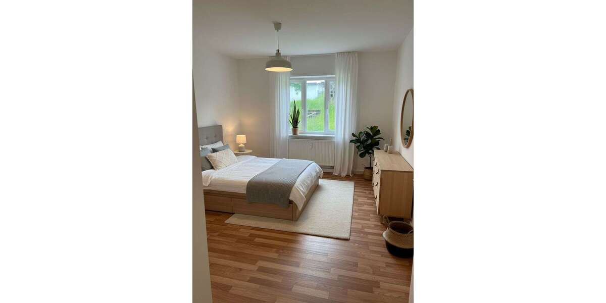 Etagenwohnung Glauchau - 3 Zimmer, 64 m&sup2;, 410&euro; | Angebot:26781717