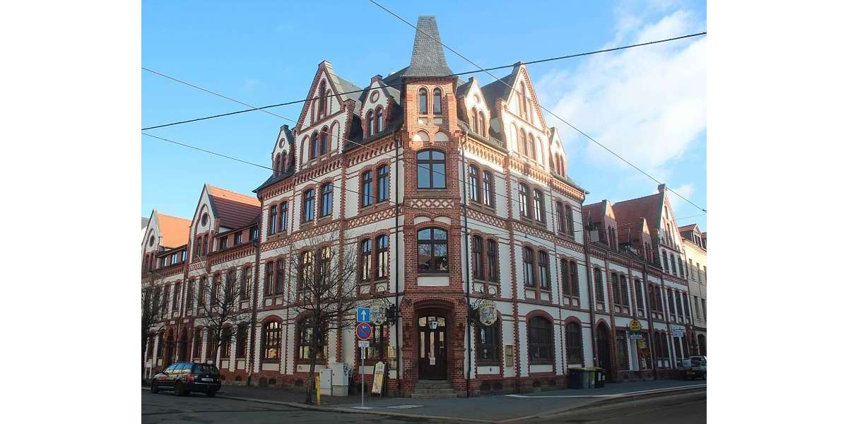 Etagenwohnung Zwickau Mitte-Nord - 4 Zimmer, 125 m&sup2;, 752&euro; | Angebot:27302886