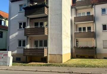 Wohnung Zwickau Talstraße/Trillerberg - 3 Zimmer, 70 m&sup2;, 500&euro; | Angebot:27235850