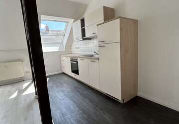 Wohnung Zwickau Marienthal Ost - 2 Zimmer, 47 m&sup2;, 306&euro; | Angebot:27165008
