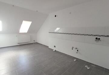 Wohnung Werdau - 5 Zimmer, 126 m&sup2;, 756&euro; | Angebot:21481505