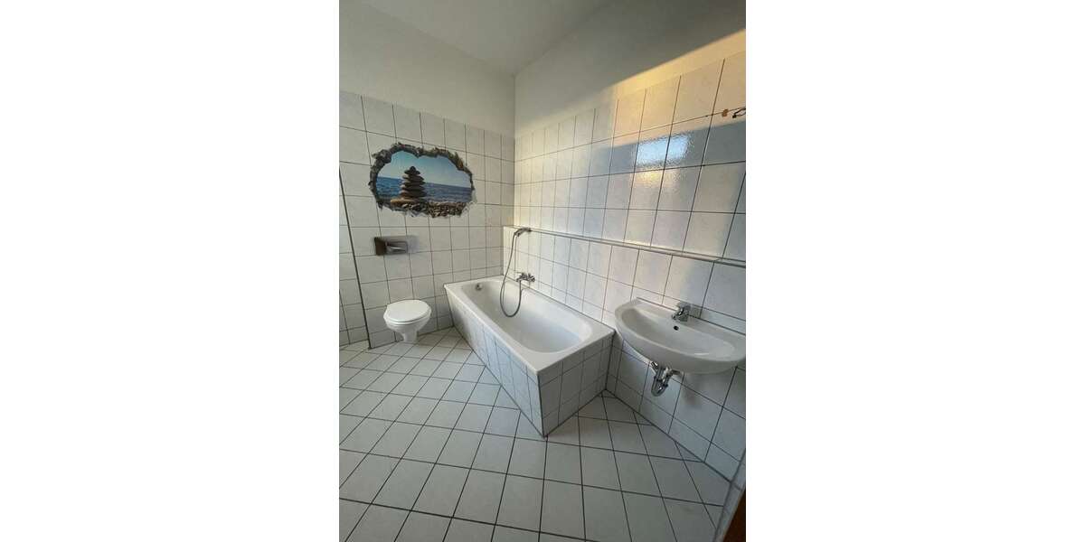Etagenwohnung Meerane - 2 Zimmer, 54 m&sup2;, 310&euro; | Angebot:27310678