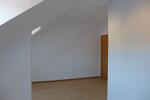 Dachgeschoßwohnung Limbach-Oberfrohna Oberfrohna - 3 Zimmer, 63 m&sup2;, 355&euro; | Angebot:24946775
