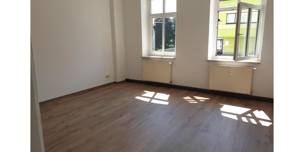 Erdgeschoßwohnung Hohenstein-Ernstthal Ernstthal - 3 Zimmer, 67 m&sup2;, 380&euro; | Angebot:26659159