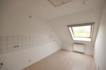 Etagenwohnung Zwickau - 3 Zimmer, 101 m&sup2;, 900&euro; | Angebot:26577476