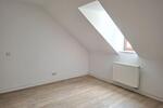 Dachgeschoßwohnung Zwickau - 2 Zimmer, 52 m&sup2;, 280&euro; | Angebot:23118135